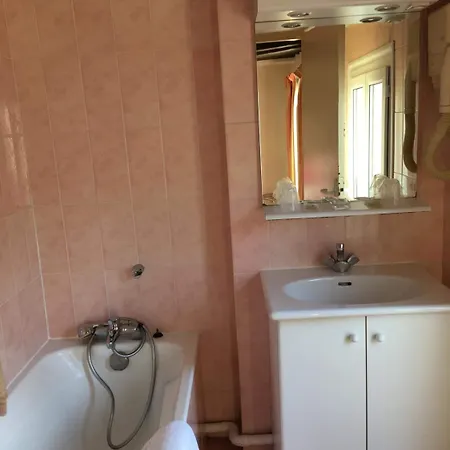 アンティン サン グレゴワール 2*