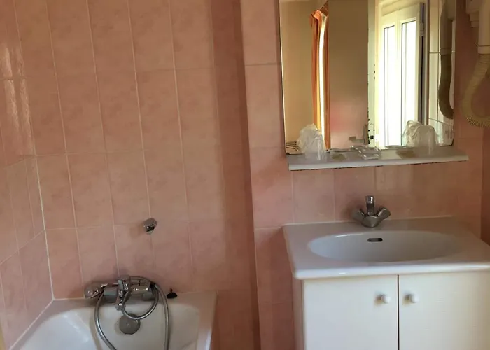 アンティン サン グレゴワール 2*