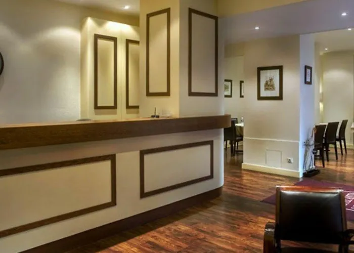 アンティン サン グレゴワール 2* パリ